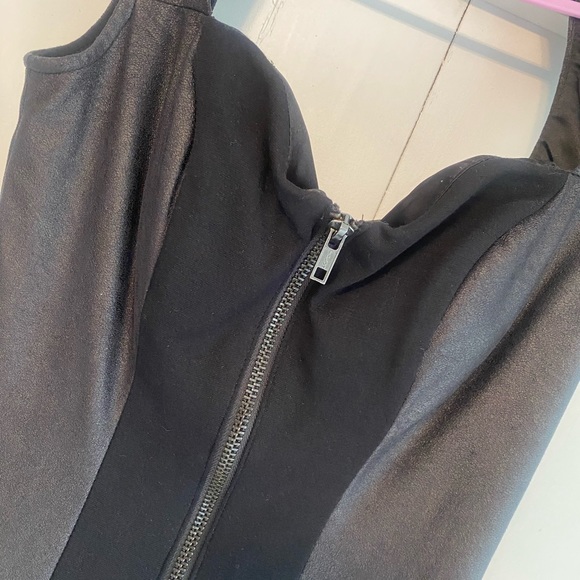 GUESS Mini Dress - Picture 2 of 4